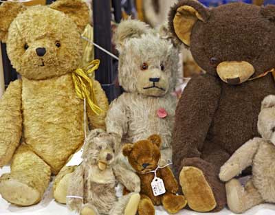 The Wealth of Bears: Top 15 Most Valuable Teddy Bears in the World -  Collectibles Insurance Services